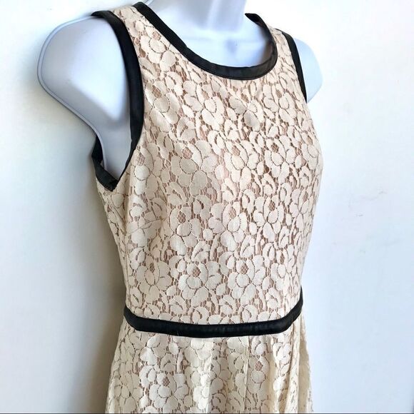 Speechless Leather and cream lace Dress size 7 - Picture 3 of 8
